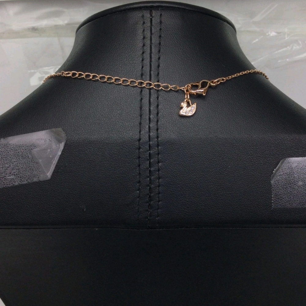 Swarovski Crystal Interlocking Infinity Heart Nec… - image 4